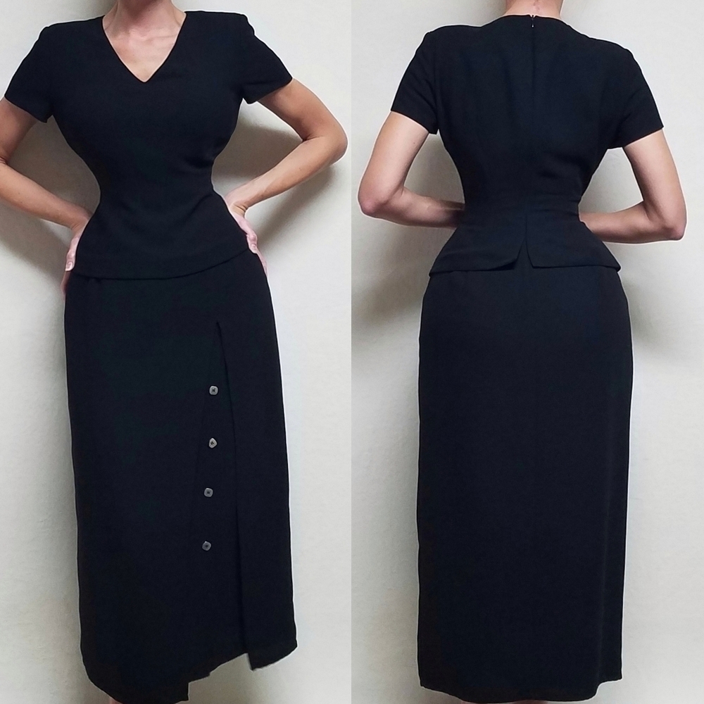 VINTAGE 90s Jones New York Black Crepe Split Button Hem Short Sleeve Maxi Dress